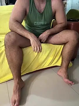 Snapshot of CasadoLutadorBigStuds chatting on September 11, 2025, 7:08 am CasadoLutadorBigStuds online show from September 11, 2025, 7:08 am