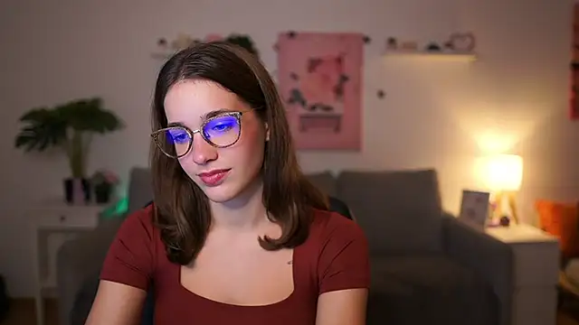 kissie cat online show from October 25, 2025, 5:57 pm