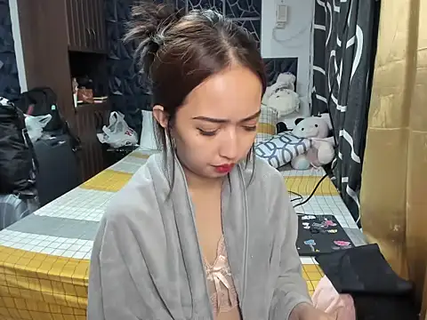 Soft Angel8 online show from November 8, 2025, 4:32 pm