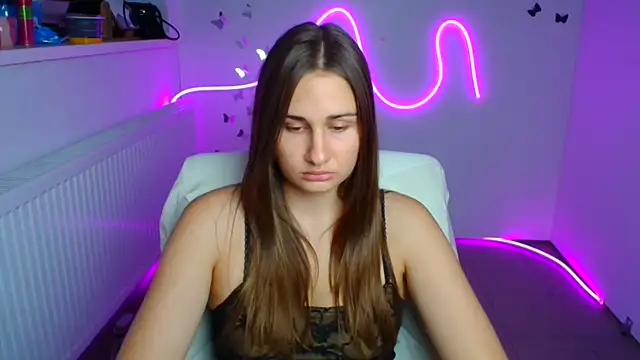 Snapshot of Stefanie_Sweet chatting on July 21, 2026, 5:31 am Stefanie Sweet online show from July 21, 2026, 5:31 am