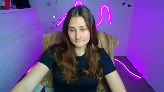 Snapshot of Stefanie_Sweet chatting on May 13, 2026, 5:47 am Stefanie Sweet online show from May 13, 2026, 5:47 am