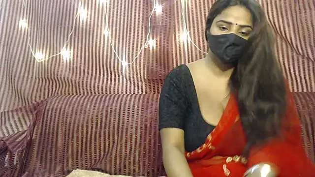 Snapshot of Samiksha- chatting on May 16, 2026, 6:40 pm Samiksha- online show from May 16, 2026, 6:40 pm