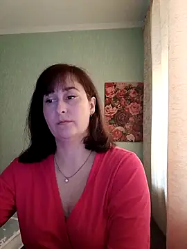Amandda  online show from May 8, 2026, 5:55 am