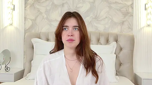 Snapshot of KimberlyBond chatting on September 18, 2025, 3:04 pm KimberlyBond online show from September 18, 2025, 3:04 pm