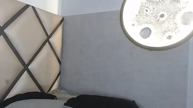 venus-03 online show from February 24, 2026, 3:29 am