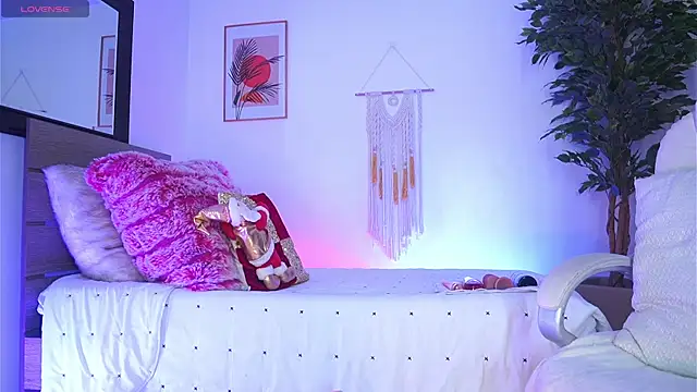 Snapshot of melissa_laurent_ chatting on November 20, 2025, 12:28 pm melissa laurent online show from November 20, 2025, 12:28 pm