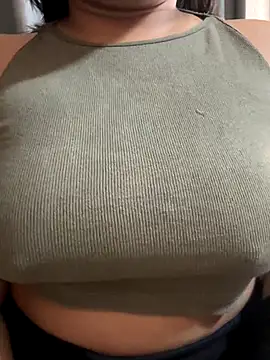 Snapshot of Maggi-is-back chatting on November 30, 2025, 1:06 am Maggi-is-back online show from November 30, 2025, 1:06 am