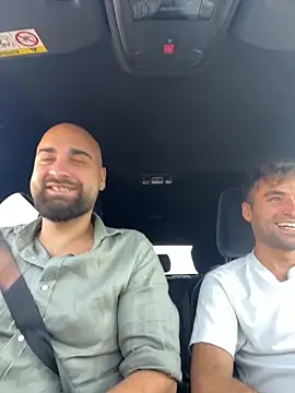 Snapshot of omihaze94 chatting on September 17, 2025, 9:33 am omihaze94 online show from September 17, 2025, 9:33 am