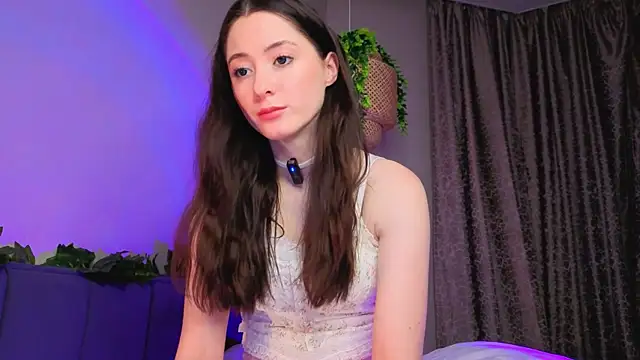 KayleeAgney online show from November 29, 2025, 7:03 pm