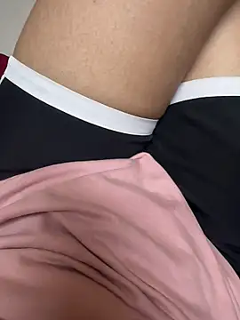 crazy111girl online show from November 8, 2025, 7:06 pm