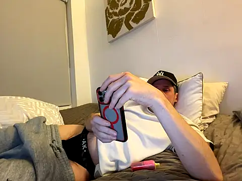 Snapshot of shyandchilling chatting on December 13, 2025, 8:04 pm shyandchilling online show from December 13, 2025, 8:04 pm