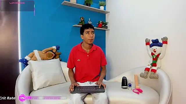 Snapshot of ender_h0t chatting on December 14, 2025, 8:36 pm ender h0t online show from December 14, 2025, 8:36 pm