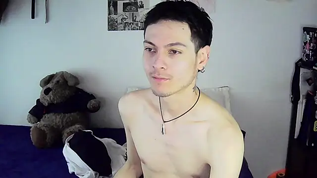 Snapshot of Dioniso_guy8 chatting on October 8, 2025, 2:51 pm Dioniso guy8 online show from October 8, 2025, 2:51 pm