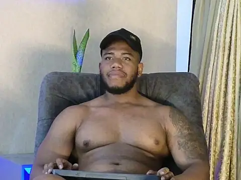 BenjaminCol  online show from September 17, 2025, 10:01 pm