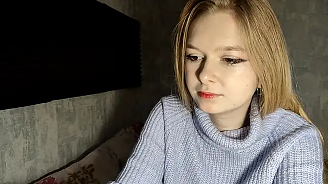 LiaVibes online show from December 19, 2025, 7:22 am