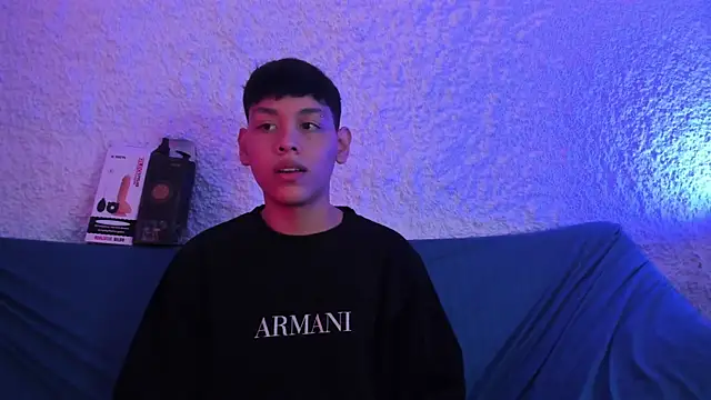 zeus blaze online show from November 13, 2025, 8:57 pm