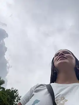 Mia jhoonson online show from January 9, 2026, 6:48 pm