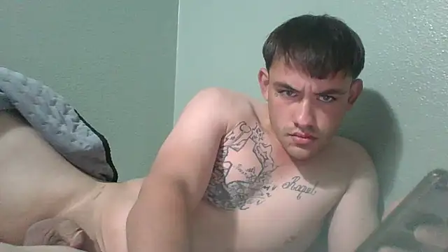 Snapshot of FirstTimeEvr chatting on March 17, 2026, 4:48 am FirstTimeEvr online show from March 17, 2026, 4:48 am