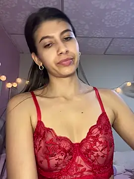 Lenapink19 online show from January 12, 2026, 10:58 pm