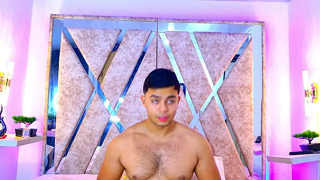 jayd muscle online show from February 5, 2026, 6:53 am