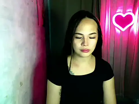 sweetsassyxx online show from February 27, 2026, 2:06 pm