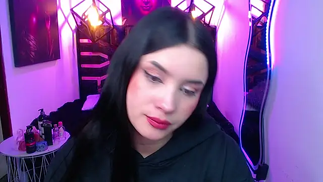 Natalie loffreda online show from May 29, 2026, 12:00 pm