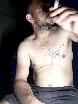 Snapshot of Lekewarmele chatting on October 6, 2025, 5:02 pm Lekewarmele online show from October 6, 2025, 5:02 pm