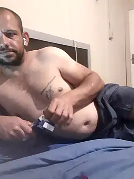 Snapshot of Lekewarmele chatting on October 7, 2025, 9:27 pm Lekewarmele online show from October 7, 2025, 9:27 pm