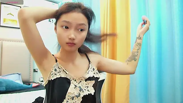 Snapshot of Safer-001 chatting on September 29, 2025, 6:42 am Safer-001 online show from September 29, 2025, 6:42 am