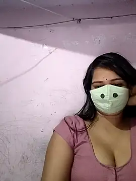 Riya hot12 online show from October 18, 2025, 4:31 pm