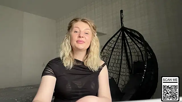 Blondie xoxoxo online show from April 21, 2026, 9:16 am