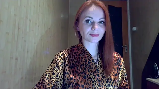 Kisa26311 online show from April 3, 2026, 6:36 pm