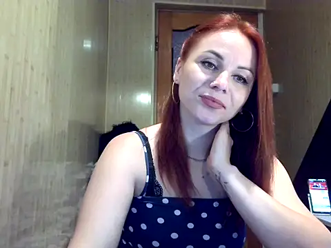 Kisa26311 online show from November 3, 2025, 9:57 am