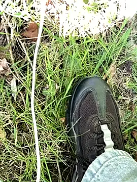 Leonddx online show from April 22, 2026, 1:18 pm