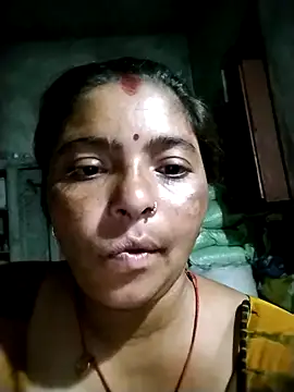 Snapshot of cut_renukadevi chatting on September 17, 2025, 3:03 pm cut renukadevi online show from September 17, 2025, 3:03 pm