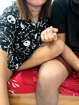 Snapshot of Cutie_Shruti chatting on November 8, 2025, 2:37 am Cutie Shruti online show from November 8, 2025, 2:37 am