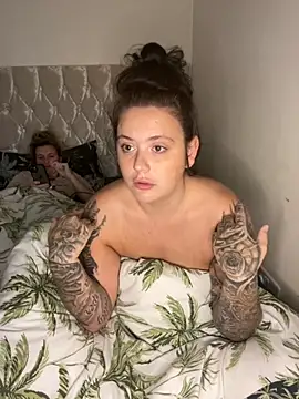 Charsworld online show from November 17, 2025, 9:02 am