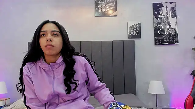 Snapshot of violet_and_myers chatting on November 13, 2025, 11:47 am violet and myers online show from November 13, 2025, 11:47 am