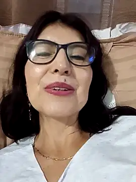 Snapshot of swity_foster chatting on January 17, 2026, 7:45 am swity foster online show from January 17, 2026, 7:45 am