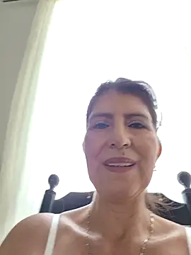 Snapshot of swity_foster chatting on April 30, 2026, 1:51 pm swity foster online show from April 30, 2026, 1:51 pm
