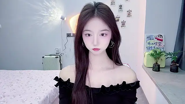 Snapshot of suger-TT chatting on November 8, 2025, 11:36 am suger-TT online show from November 8, 2025, 11:36 am