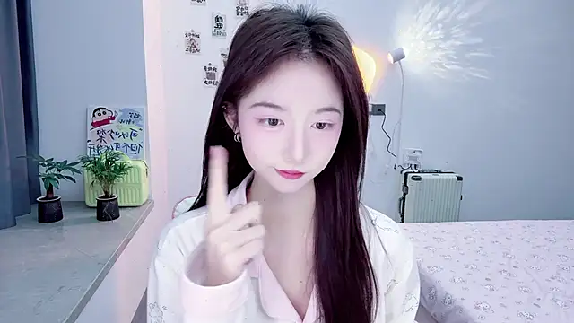 Snapshot of suger-TT chatting on November 29, 2025, 12:49 pm suger-TT online show from November 29, 2025, 12:49 pm