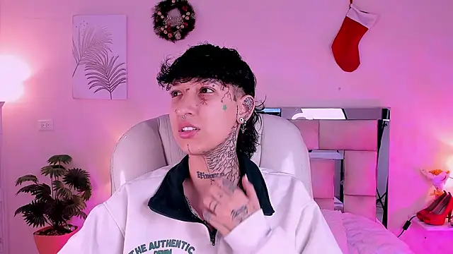 Luci Rose online show from January 14, 2026, 5:55 am