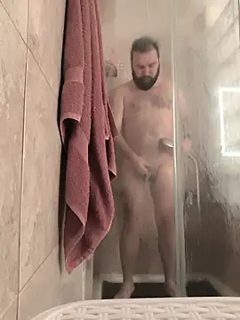 Snapshot of Ole_Plus chatting on December 1, 2025, 7:20 am Ole Plus online show from December 1, 2025, 7:20 am