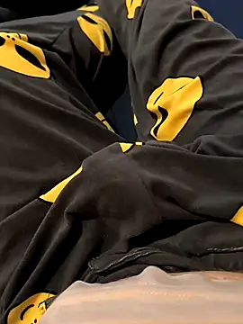 Snapshot of Ole_Plus chatting on September 27, 2025, 6:30 am Ole Plus online show from September 27, 2025, 6:30 am