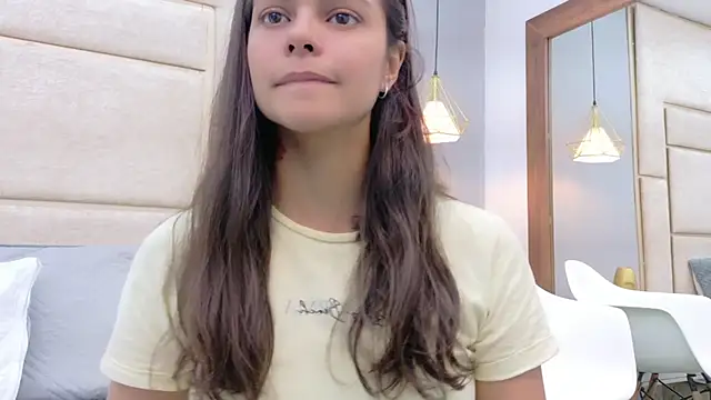 Snapshot of Ashley_HotGirl chatting on December 2, 2025, 4:09 pm Ashley HotGirl online show from December 2, 2025, 4:09 pm