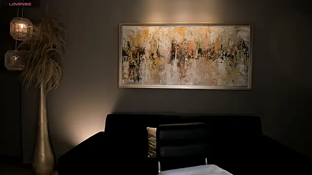 Snapshot of VeronicaBlue chatting on December 4, 2025, 10:14 am VeronicaBlue online show from December 4, 2025, 10:14 am