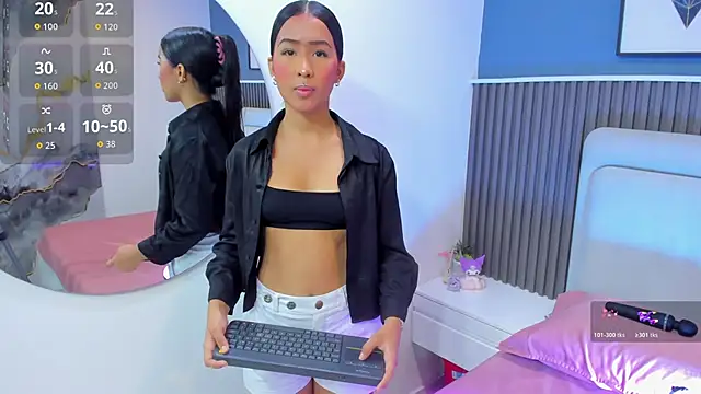 lily  star online show from November 10, 2025, 3:11 am