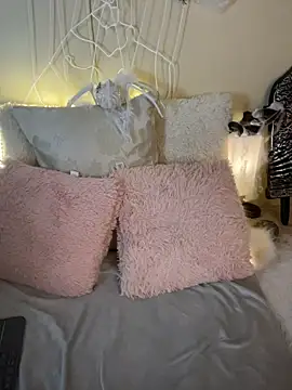 AriaHeavenss online show from October 31, 2025, 12:51 am