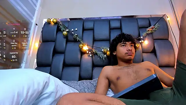 Miriam milf online show from March 23, 2026, 12:38 pm